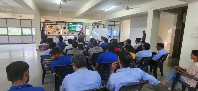 Financial-&-Insurance-Portfolio-Review-slider-1