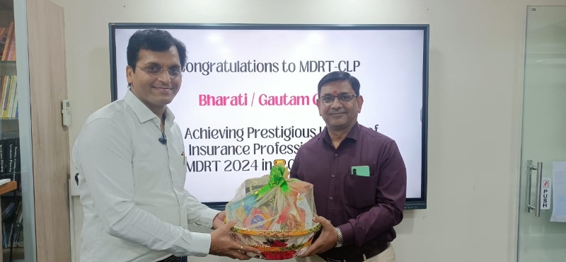 Financial-&-Insurance-Portfolio-Review-slider-2